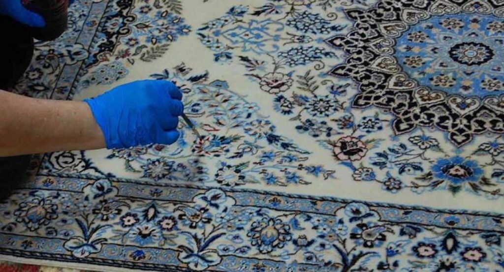 Everything you need to know about painting a handwoven carpet with a brush